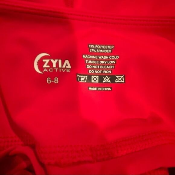 ZYIA Red Cropped Capris Workout Sz 6/8 Side Pocket - Picture 10 of 11